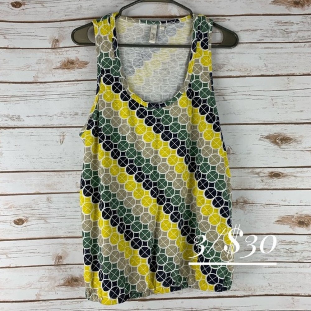 BEAUTIFUL TRENDING PATTERN FOSSIL TANK TOP LARGE